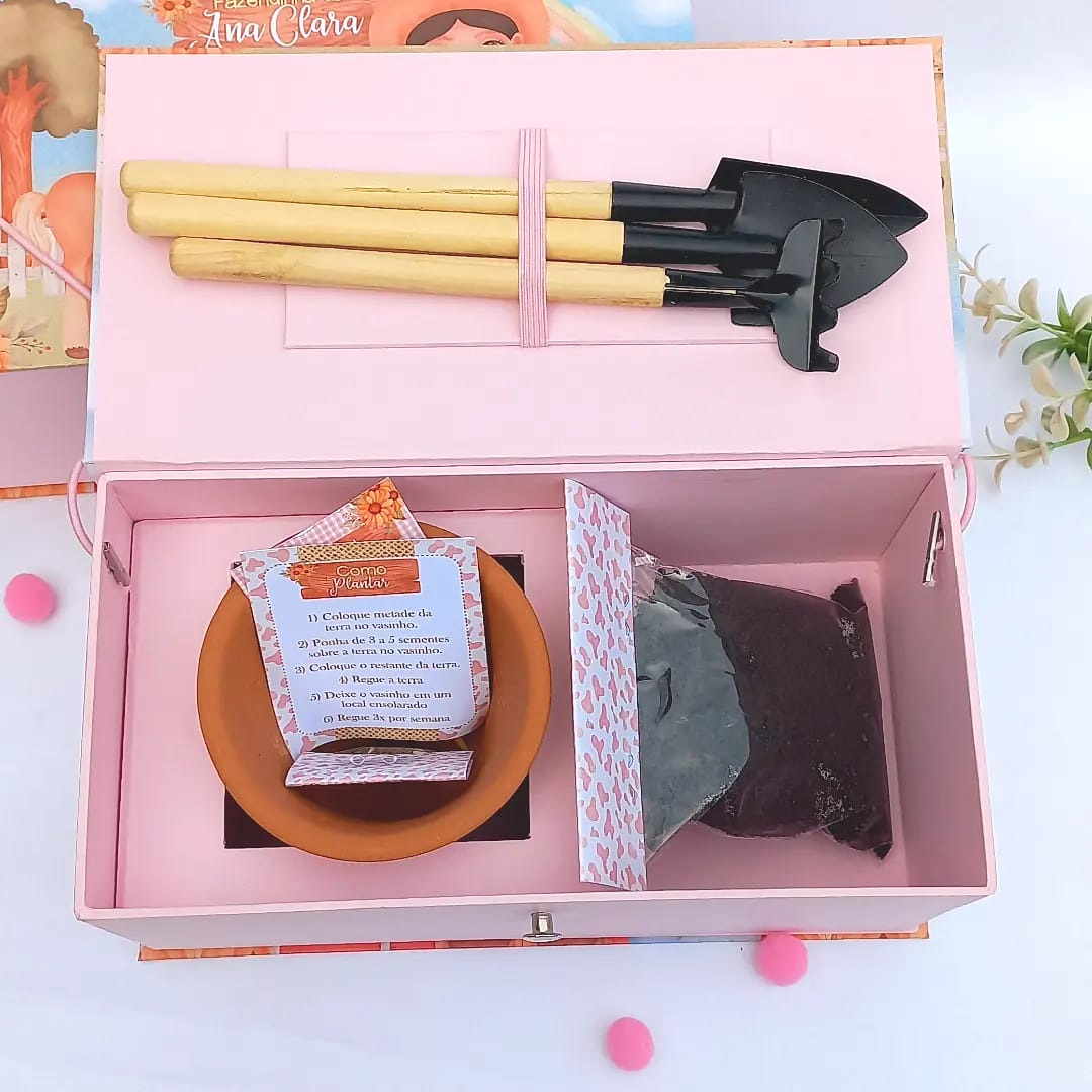 CAIXA COM KIT JARDINAGEM