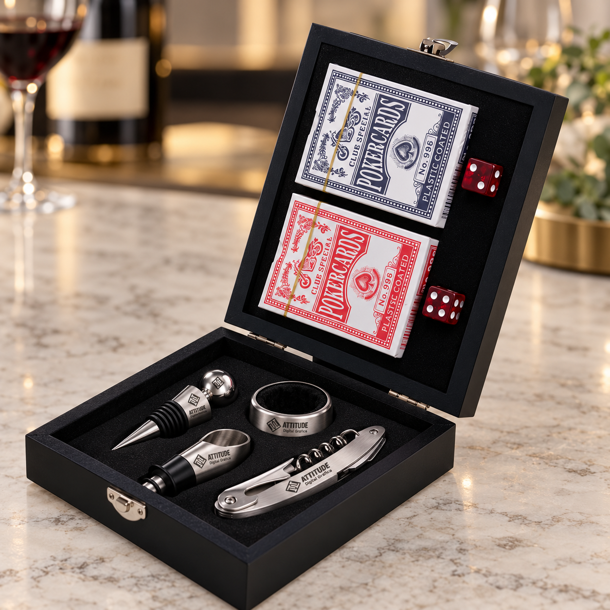 Kit Vinho com Jogo de Baralho